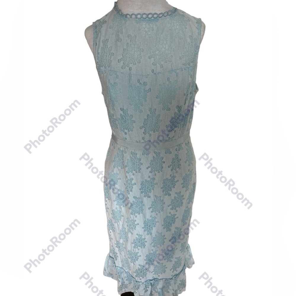Francesca's MIAMI Light Blue Lace Sleeveless Midi Dress